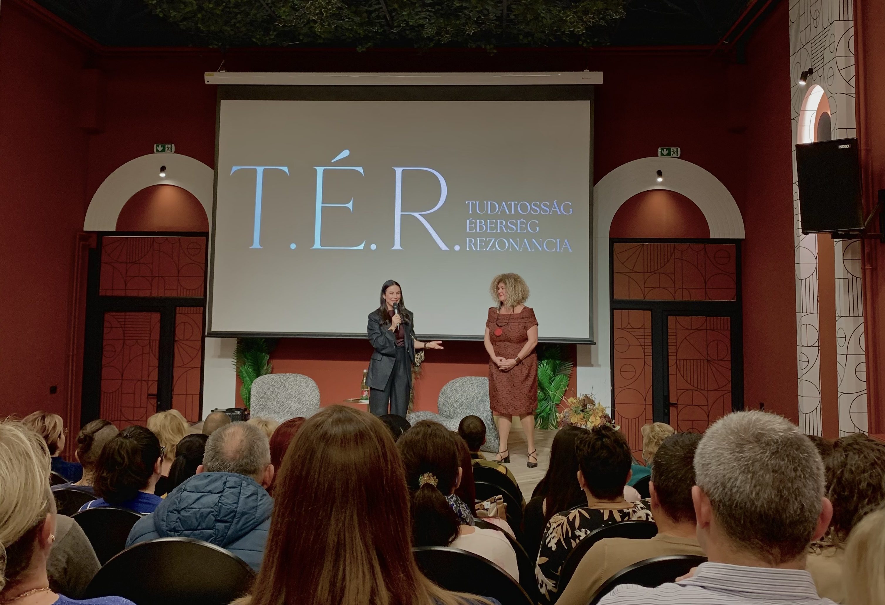 Tudatos párkapcsolati kalauz Soma Mamagésával